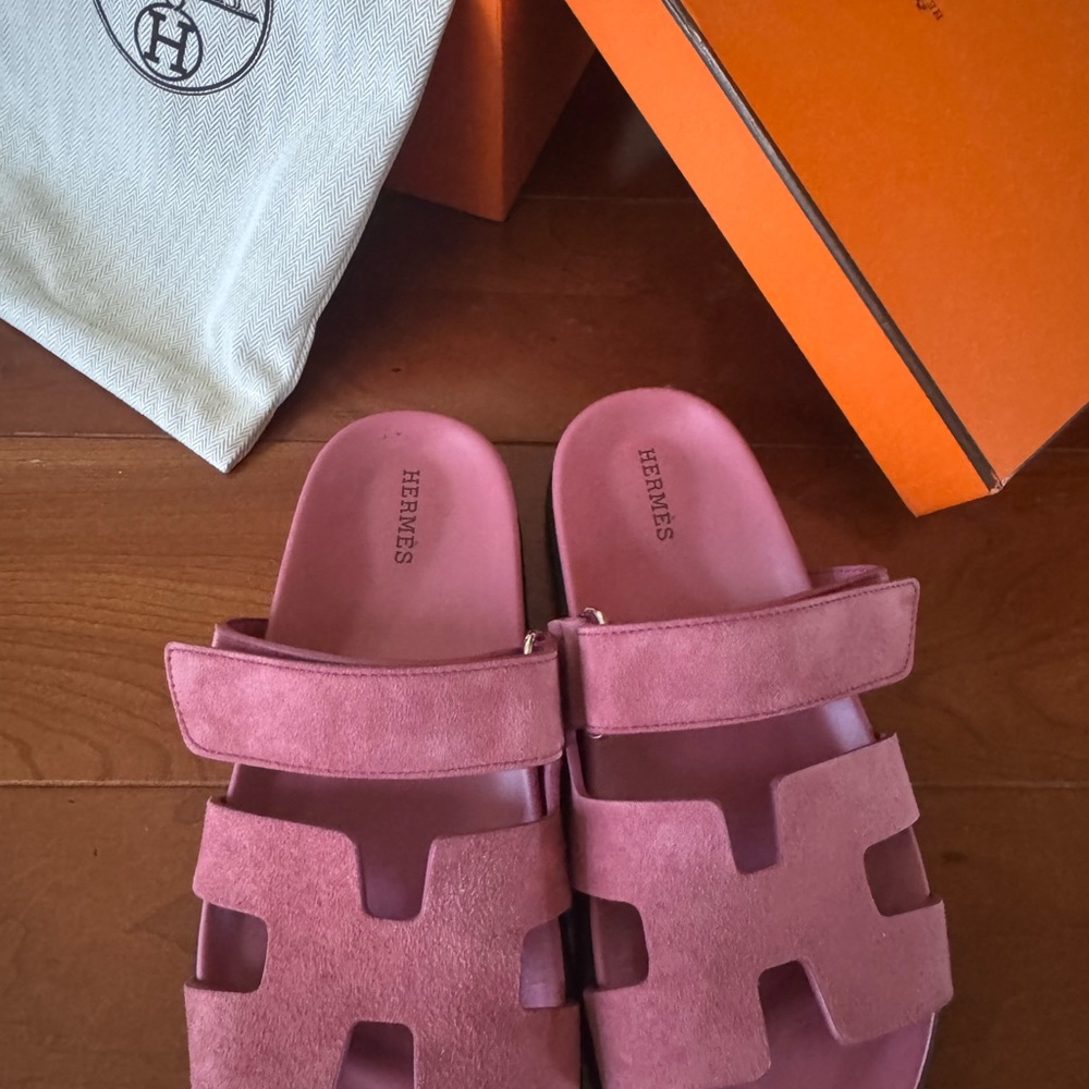 Hermes Mauve Suede Women's Sandals